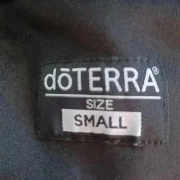 doTerra Active Jacket Women's Size Small Black with  Gold Stitching - Picture 8 of 9